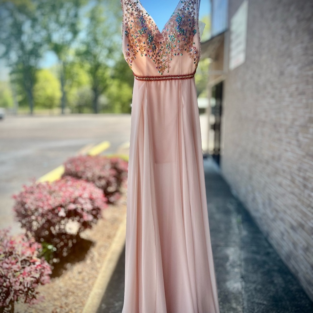 Pink and Gold Plunge Neckline Sleeveless Gown for Prom